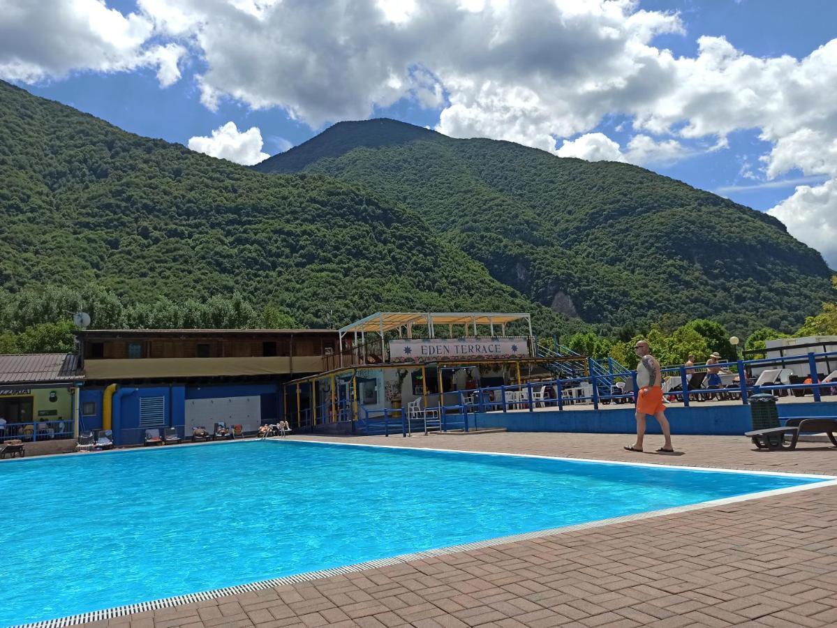 Chalet Seaesta Idillico Lago Di Lugano Apartman Porlezza Kültér fotó